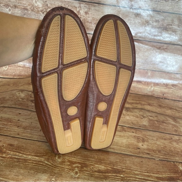 JOHNSTON AND MURPHY Brown Leather Maggie Bit Croc Embossed Driving Loafers 9M - Picture 8 of 9